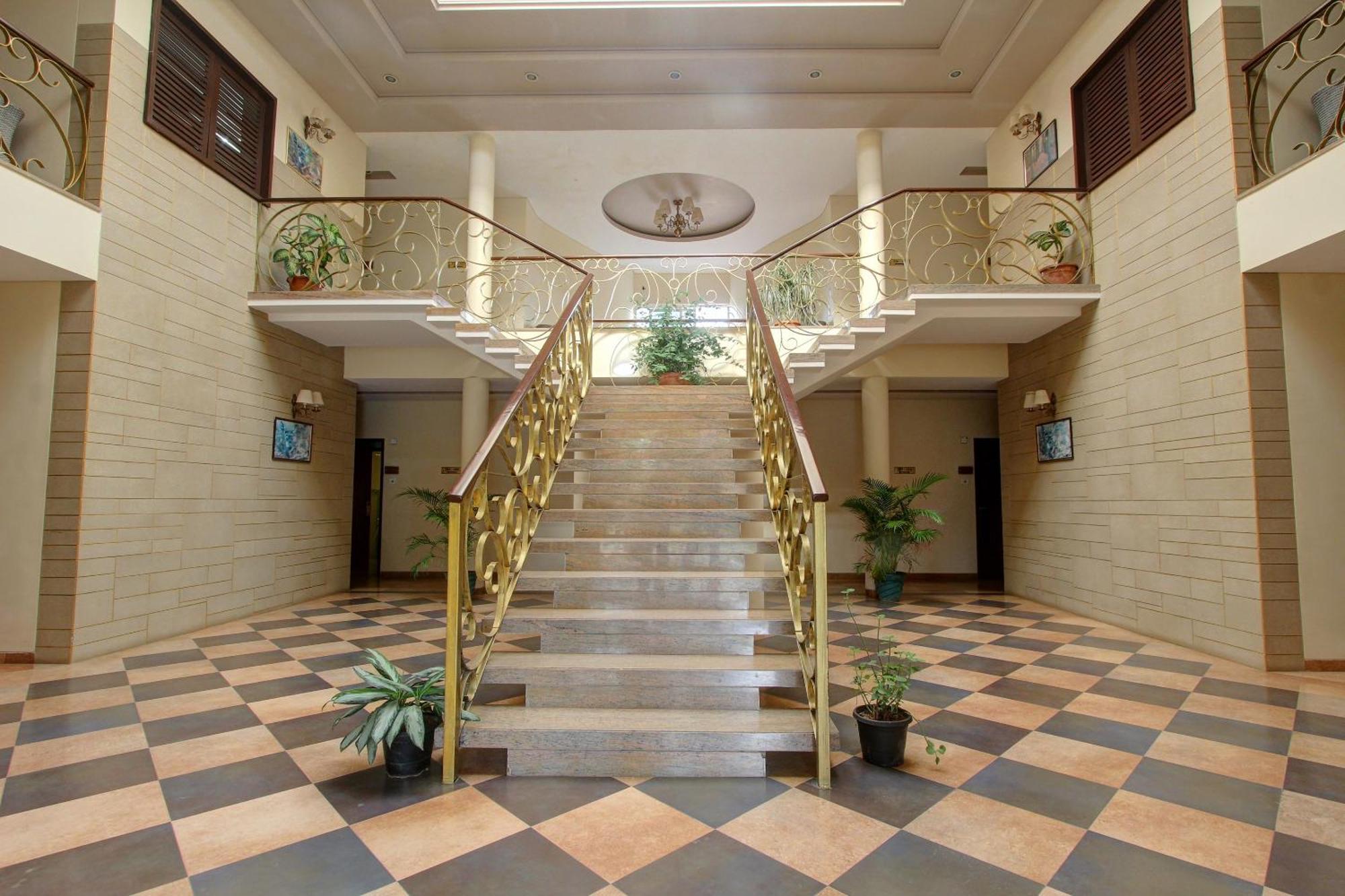 Golden Amoon Resort Narasapura Exterior foto